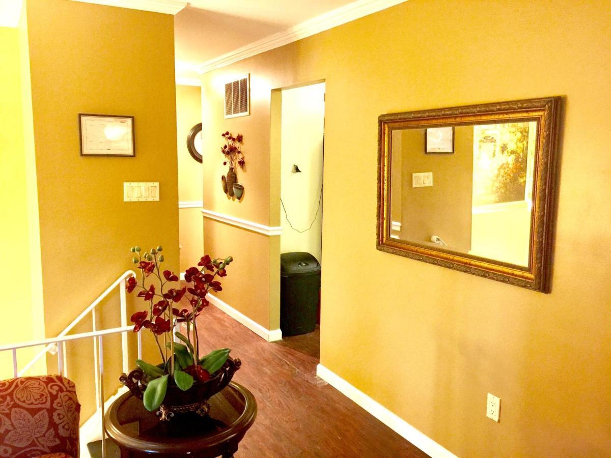Charity'S Haven II Apartment วอลดอร์ฟ ภายนอก รูปภาพ